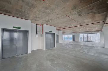 The MET Corporate Towers