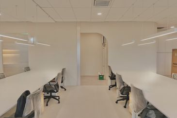 Menara EcoWorld (The Stride Strata Office @ BBCC)