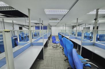 HiCom-Glenmarie Industrial Park