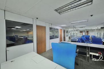 HiCom-Glenmarie Industrial Park