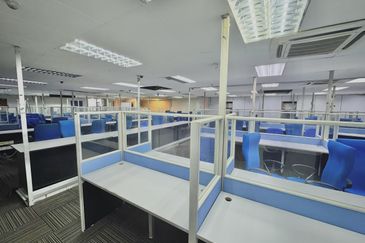 HiCom-Glenmarie Industrial Park