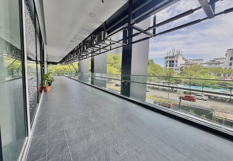 Twenty 8 @ i-City Finance Avenue