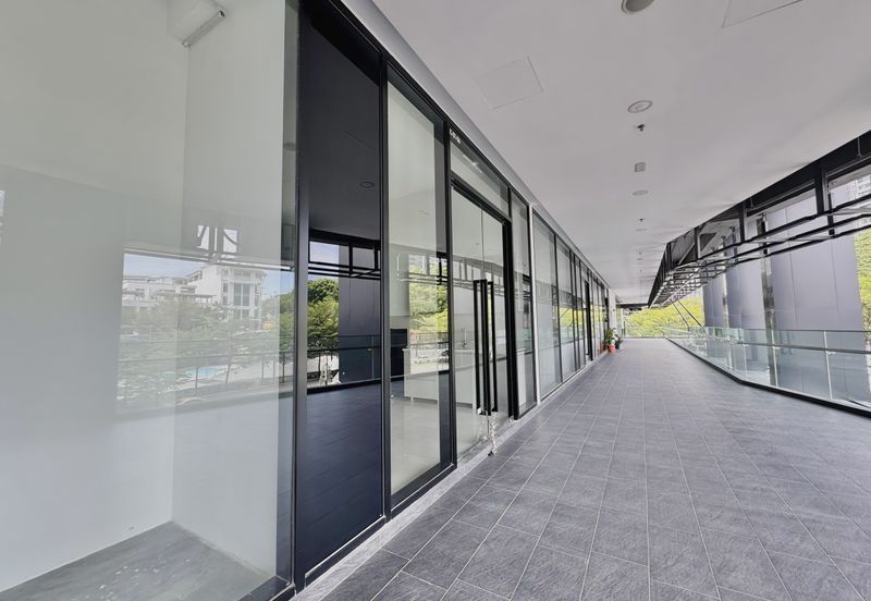 Twenty 8 @ i-City Finance Avenue