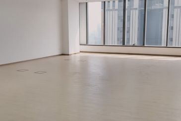 Menara EcoWorld (The Stride Strata Office @ BBCC)