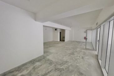 Cerrado Southville City - 1st Floor Shoplot - High Traffic Commercial Hub - For Rent