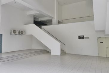 Cerrado Southville City - 1st Floor Shoplot - High Traffic Commercial Hub - For Rent