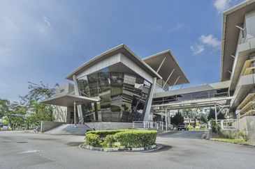 CoPlace 1 Cyberjaya – Office Space – Affordable, Full Facilities – For Rent