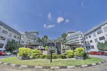 CoPlace 1 Cyberjaya – Office Space – Affordable, Full Facilities – For Rent