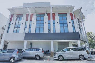 Jalan Kenari, Bandar Puchong Jaya