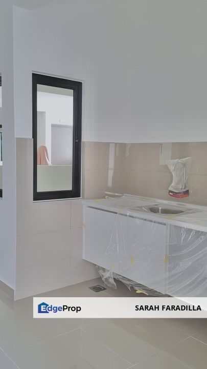 Edusphere Atelier Cyberjaya - SOHO Unit - Near University & Fully Air-Conditioned - For Rent, Selangor, Cyberjaya