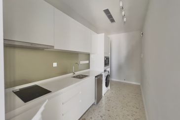 Pavilion Ceylon Hill