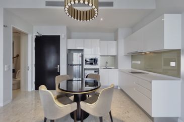 Pavilion Ceylon Hill