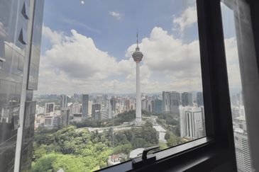 Pavilion Ceylon Hill