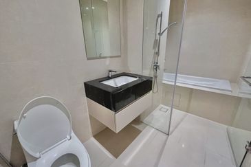 Pavilion Ceylon Hill