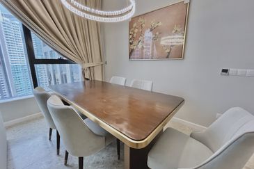 Pavilion Ceylon Hill