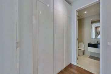 Pavilion Ceylon Hill