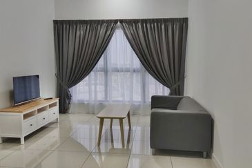 Pavilion Puchong – Condominium – Fully Furnished 3R Near LRT & Mall – For Rent