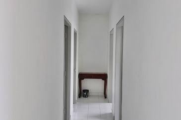 Residensi Idaman Cyberjaya – Condominium – 3R Partial Furnished Near Putrajaya & KLIA – For Rent