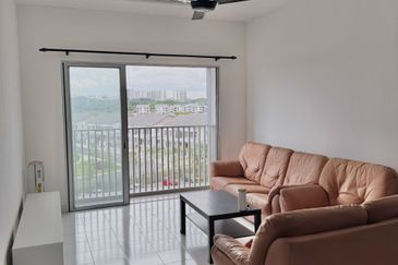 Residensi Idaman Cyberjaya – Condominium – 3R Partial Furnished Near Putrajaya & KLIA – For Rent