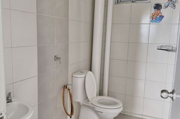 Residensi Idaman Cyberjaya – Condominium – 3R Partial Furnished Near Putrajaya & KLIA – For Rent