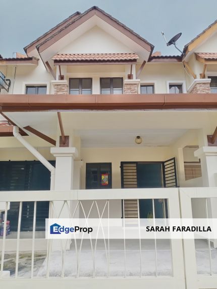 Bandar Nusaputra Puchong – 2-Storey Terrace – Spacious Layout & Gated Community – For Rent, Selangor, Puchong South