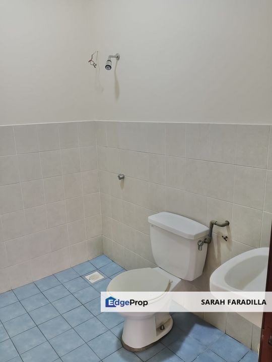 Bandar Nusaputra Puchong – 2-Storey Terrace – Spacious Layout & Gated Community – For Rent, Selangor, Puchong South