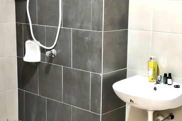 LBS Skylake Residence