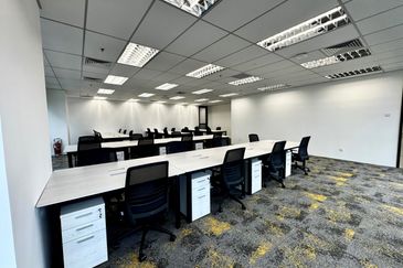 Fully Furnished Vibrant Modern Co-Working Space For Rental @ TTDI