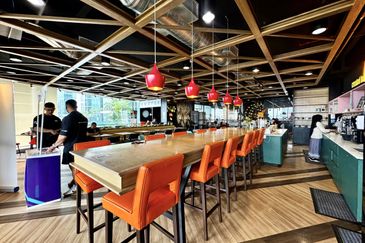 Fully Furnished Vibrant Modern Co-Working Space For Rental @ Subang