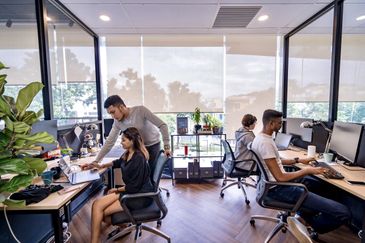 Fully Furnished Vibrant Modern Co-Working Space For Rental @ Subang