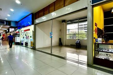 For Rent - High Traffic Kiosk/Shoplot @ Bangi Avenue