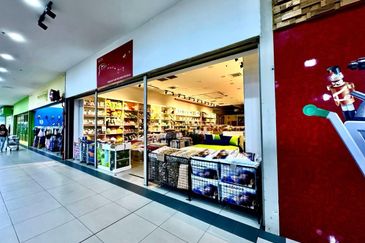 For Rent - High Traffic Kiosk/Shoplot @ Bangi Avenue