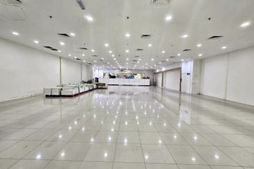 For Rent - High Visibility Shoplot @ Bangi Avenue