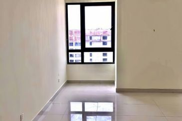 Pandora @ Tropicana Metropark