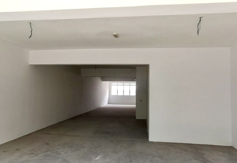 For Rent - Ground Floor Shop Lot Located at Taman Kenanga, Sepang