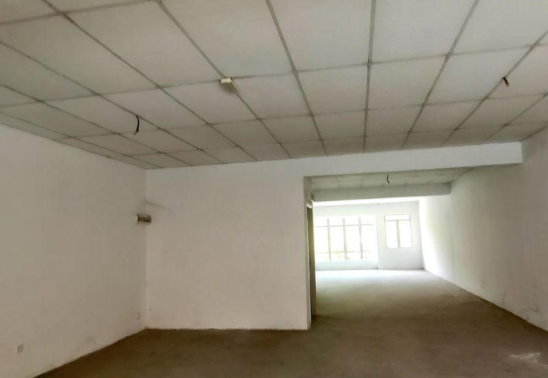For Rent - Ground Floor Shop Lot Located at Taman Kenanga, Sepang