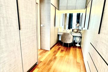 Clover Garden Residences