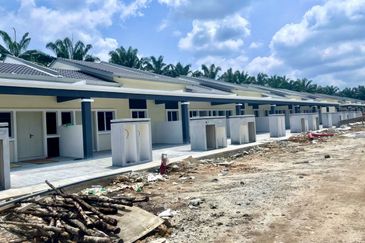 For Sale - Zero Deposit New Landed 1 Sty Terrace @ Taman Langat Impian