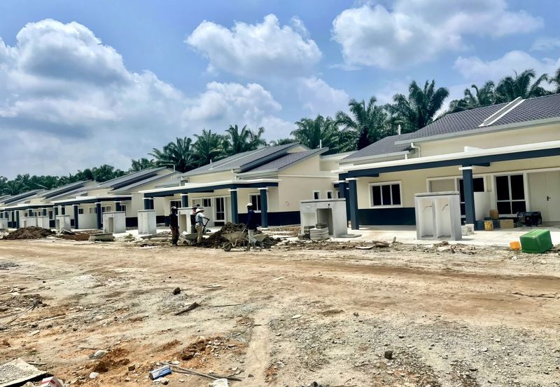 For Sale - Zero Deposit New Landed 1 Sty Terrace @ Taman Langat Impian