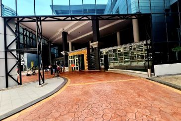 For Rent - Established Prime Location 5 Storey Building @ Bandar Utama