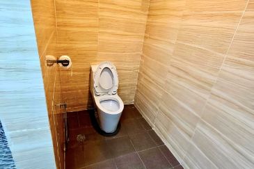 For Rent - Established Prime Location 5 Storey Building @ Bandar Utama