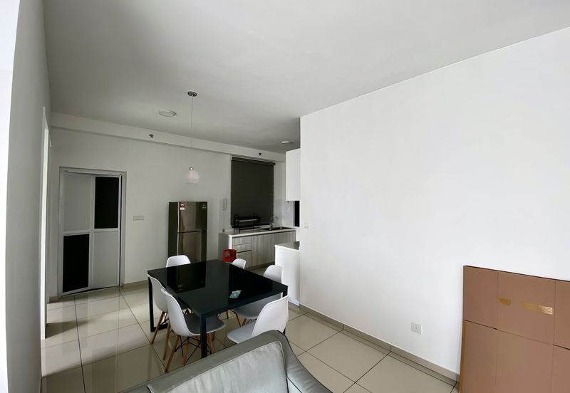 Kenwingston Square Garden