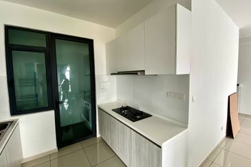 Kenwingston Square Garden