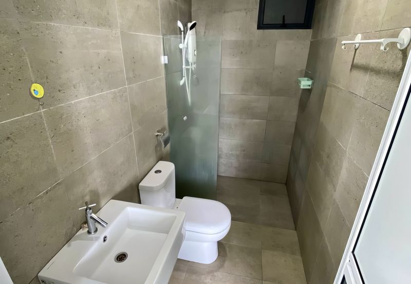 Kenwingston Square Garden