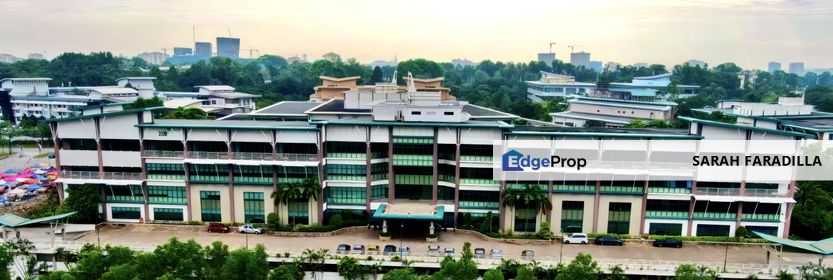 For Rent - Strategically Located Office Space @ Century Square, Cyberjaya, Selangor, Cyberjaya