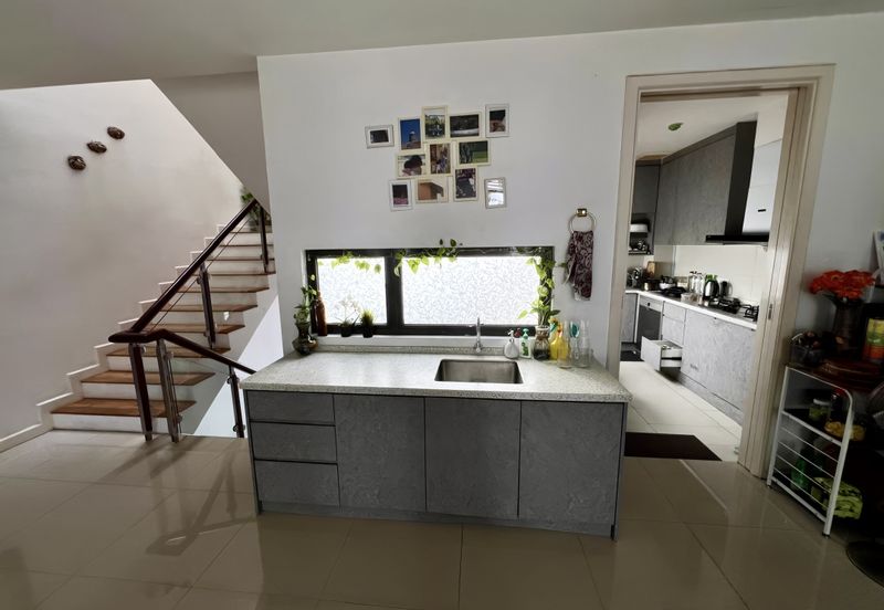 Mozart, Symphony Hills