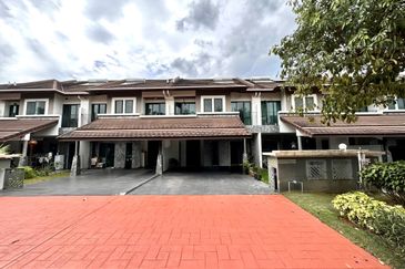 Charms of Nusantara, Setia Eco Glades