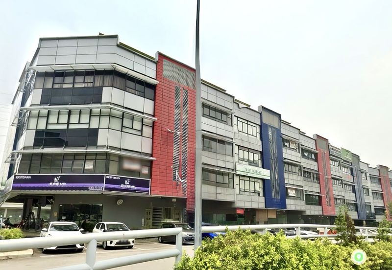 The Earth @ Bukit Jalil