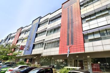 The Earth @ Bukit Jalil