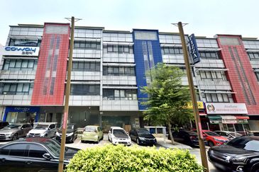 The Earth @ Bukit Jalil